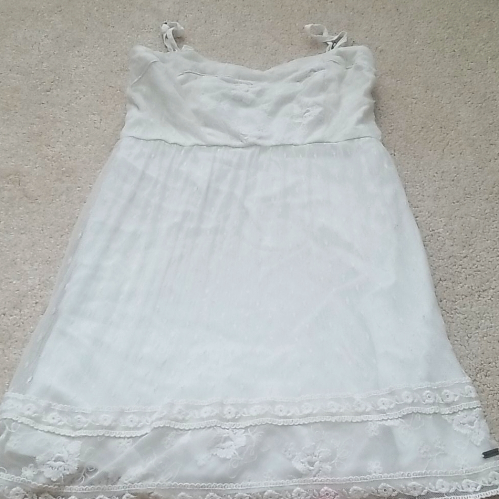 Abercrombie lace dress - Picture 1 of 12
